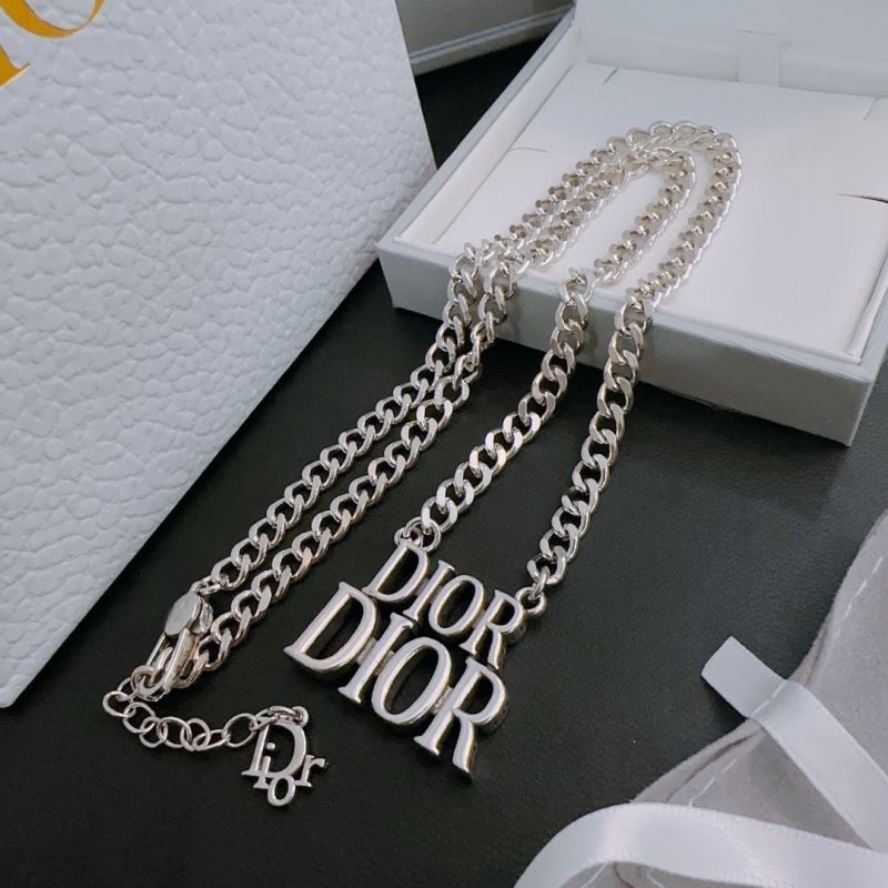 chr1st1an D10r necklaces